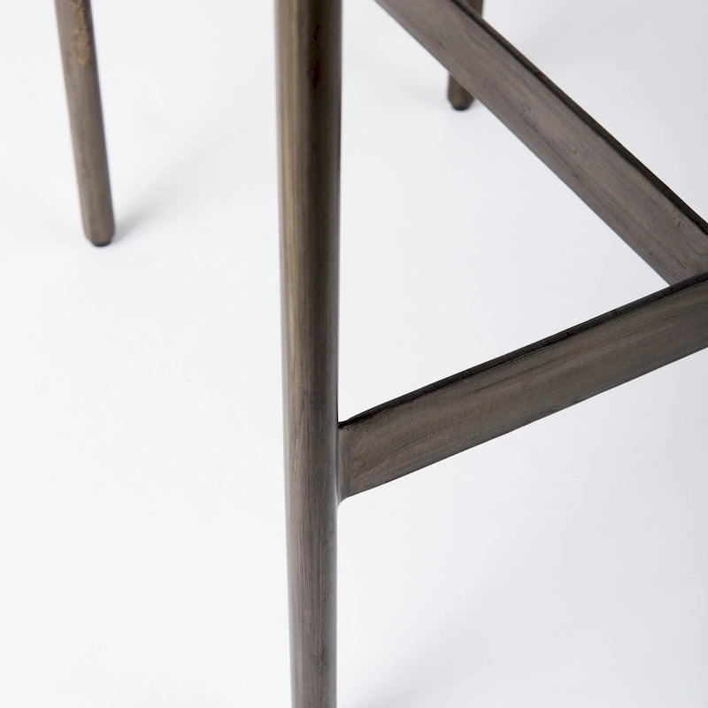 Barhocker aus schwarzem Kunstleder mit Metallgestell in Nickeloptik