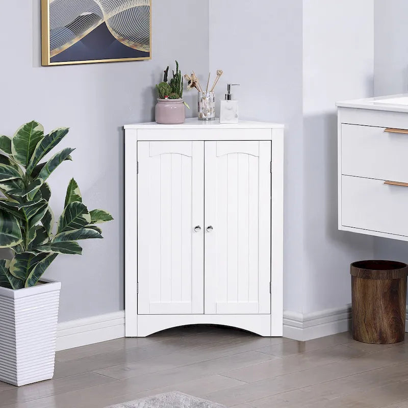 Eckschrank mit Türen und Einlegeböden
