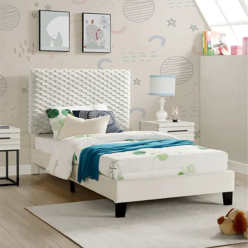Plüschiges 3D Polsterplattformbett, White Dove